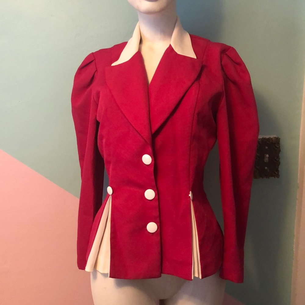 Vintage hot pink pleated Blazer